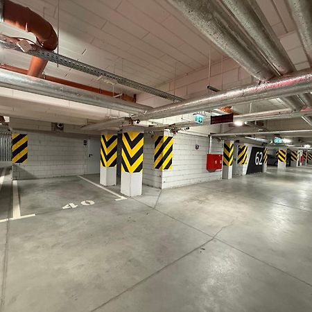 Lotte Apartment - Parking Podziemny, Osiedle Strzezone กลีวิตเซ ภายนอก รูปภาพ
