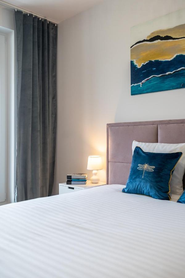 Lotte Apartment - Parking Podziemny, Osiedle Strzezone กลีวิตเซ ภายนอก รูปภาพ