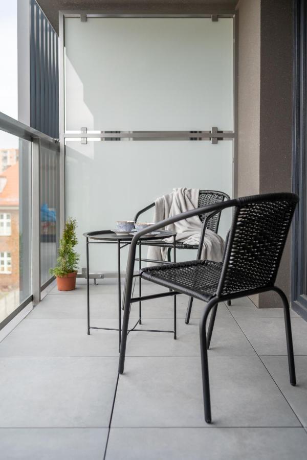 Lotte Apartment - Parking Podziemny, Osiedle Strzezone กลีวิตเซ ภายนอก รูปภาพ